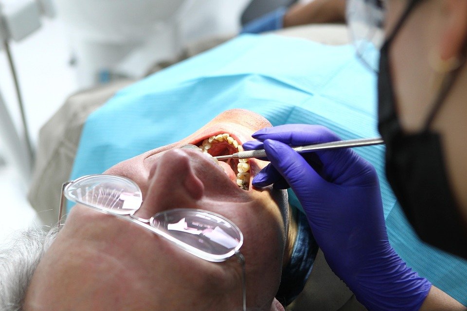 Do these platforms offer hands-on components or simulations in their courses