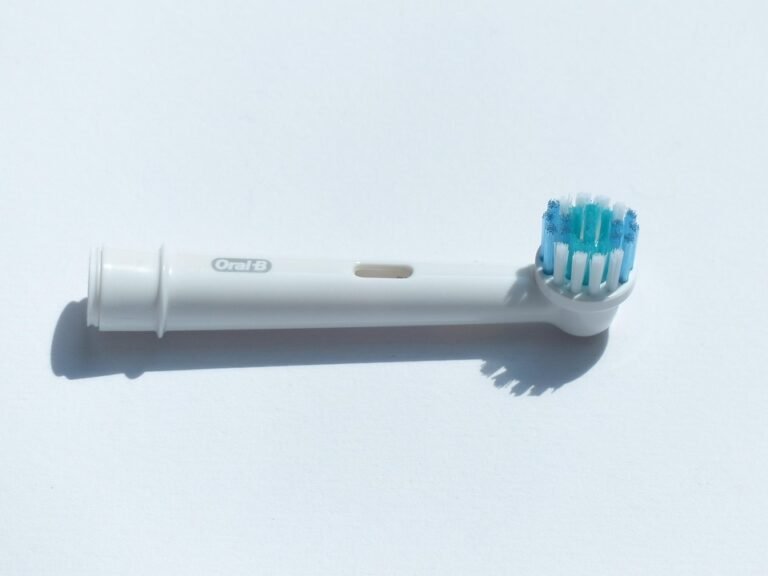 How can dentists use social media to connect with other professionals
