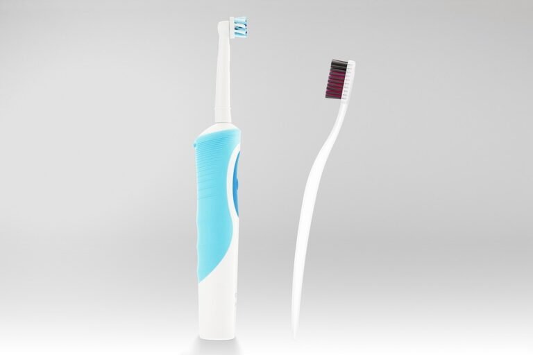 What is the cost of online dental education compared to traditional programs?