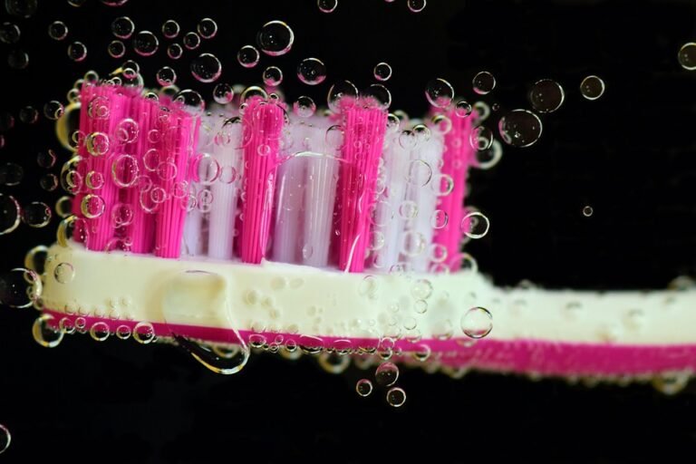 What are the advantages of 3D modeling over traditional dental methods?