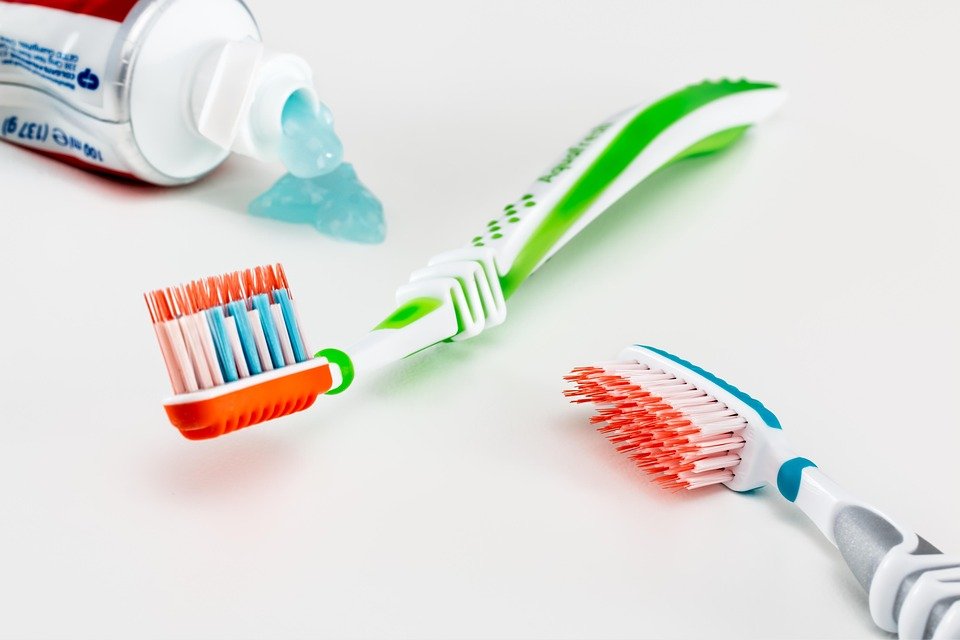 What are the benefits of online dental education?