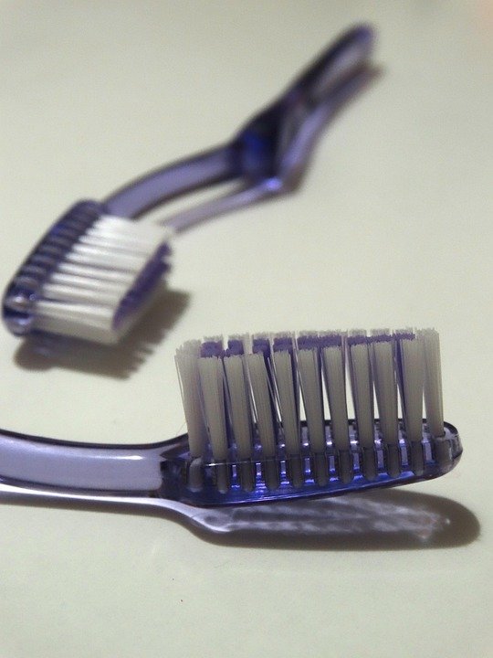 Are there any dental schools known for their community outreach programs?